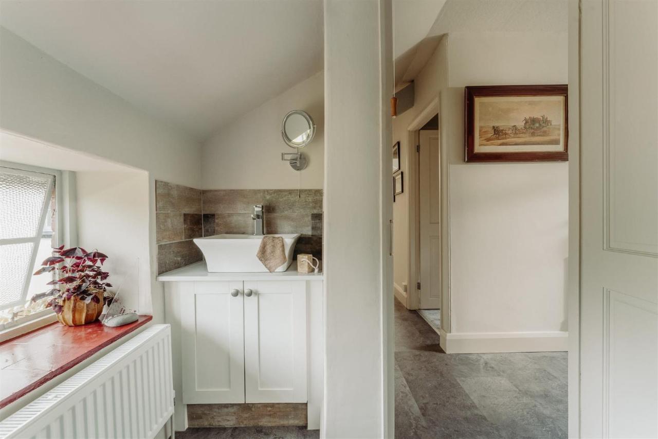 The Stables - Charming 15Th-Century Rural Bolthole Leilighet Newton Abbot Eksteriør bilde